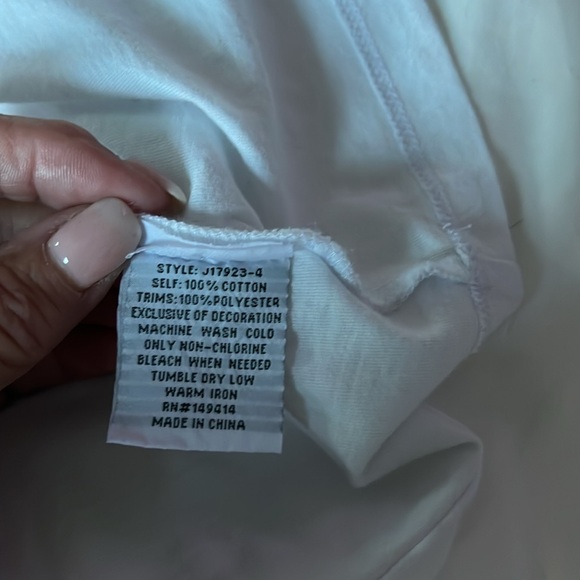 Johnny Was  Large short sleeved top. - Picture 7 of 7